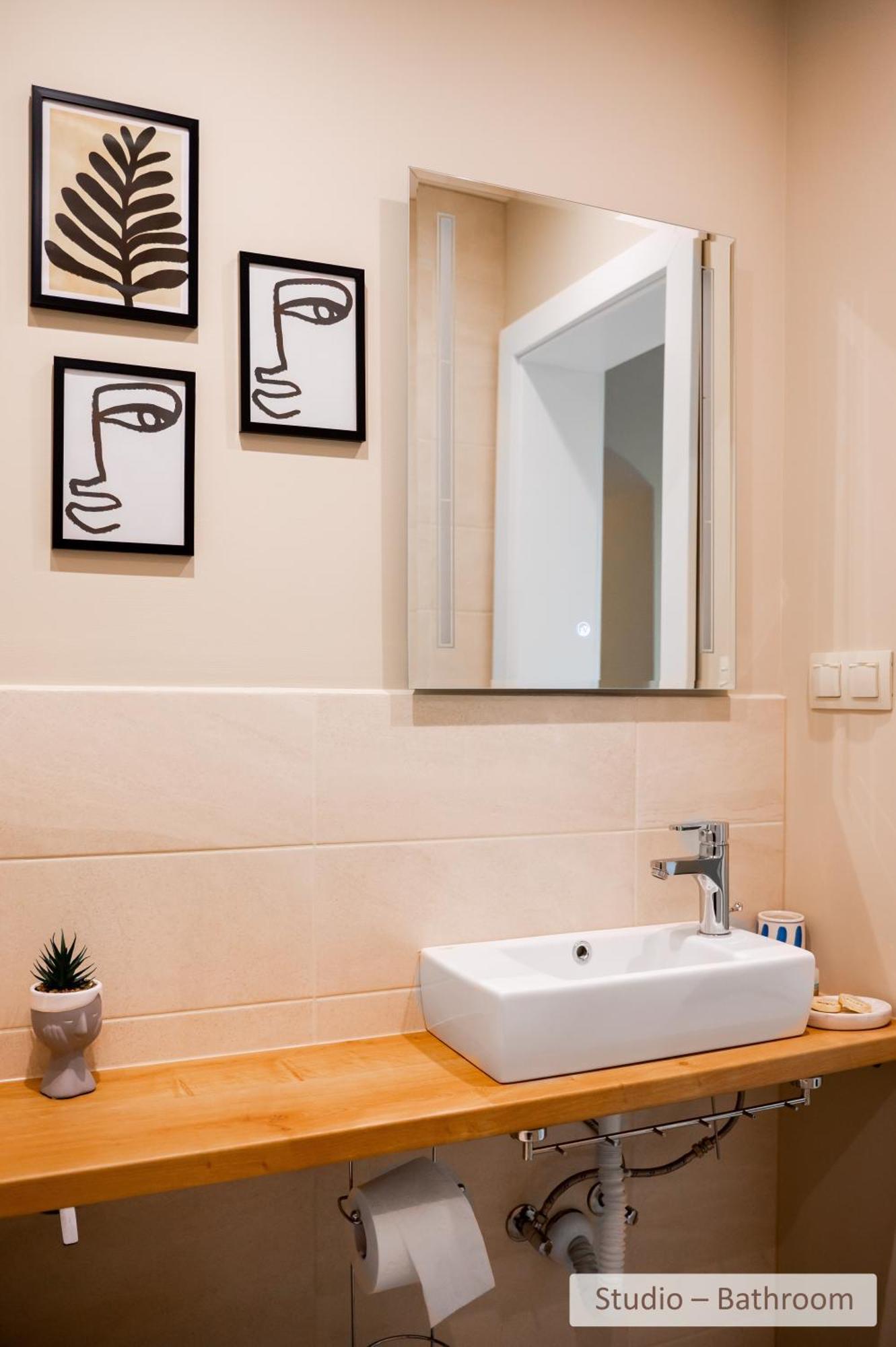 Super Central Stylish Suite & Studio With Shared Terrace By Flat Mаnager Sofia Extérieur photo